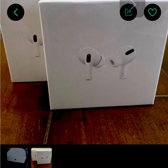 AirPods